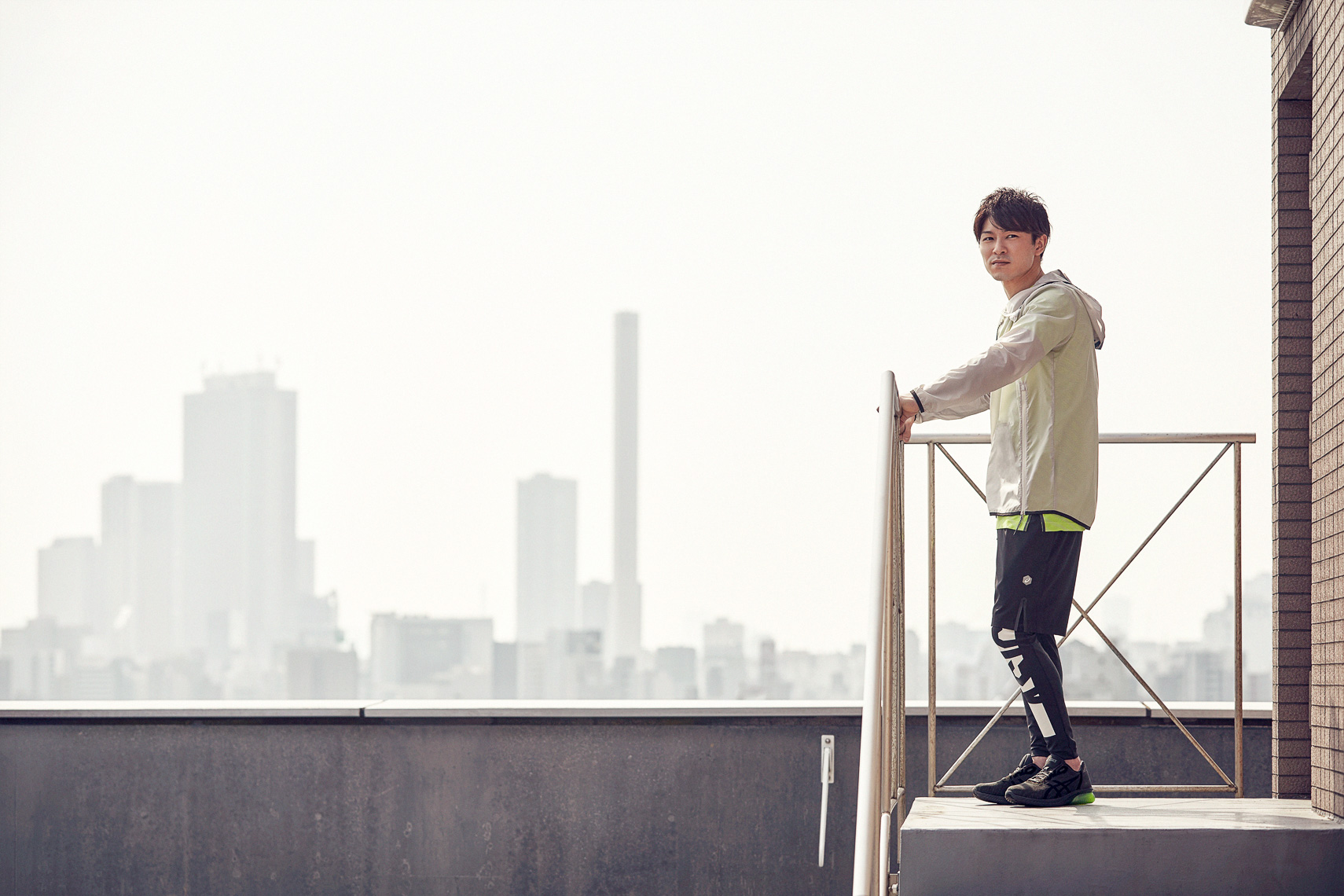 ASICS_UCHIMURA_SHOT_01_120_1-2